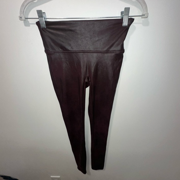 SPANX Burgundy Faux Leather Leggings sz S #O1 - Picture 2 of 5